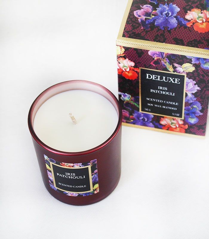 Candela profumata iris e patchouli